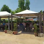 La Brezza Nocleg ze śniadaniem 3*
