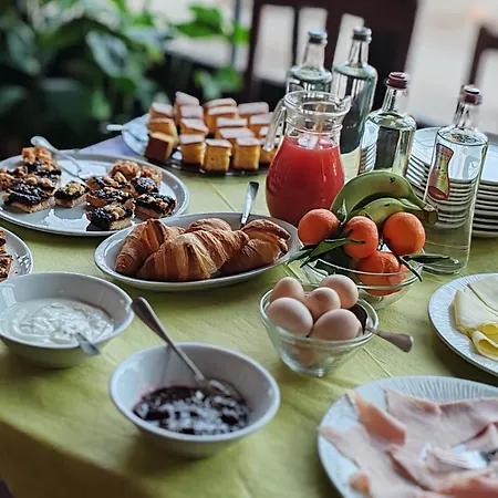 La Brezza Bed & Breakfast 3*